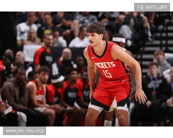 乌度卡称将评估谢泼德上场安排或再送其赴发展联盟磨炼以获更多比赛经验 乌度卡称将评估谢泼德上场安排或再送其赴发展联盟磨炼以获更多比赛经验